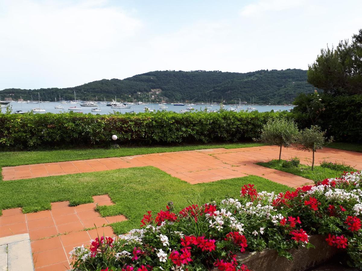 La Terrazza Tra Cielo E Mare Leilighet Porto Venere Eksteriør bilde